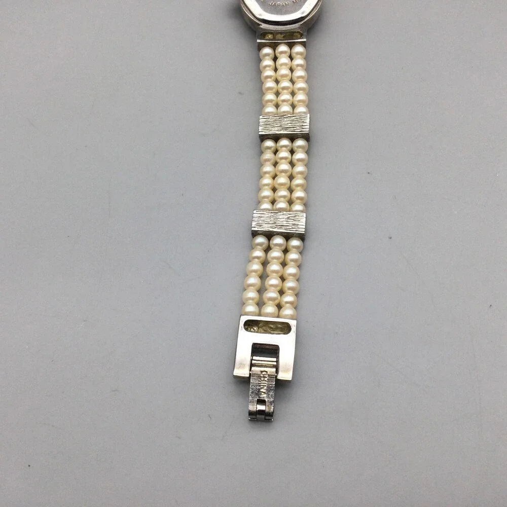 Avon Womens Watch 18mm Cream Oval Dial Faux Pearl Bracelet New Battery